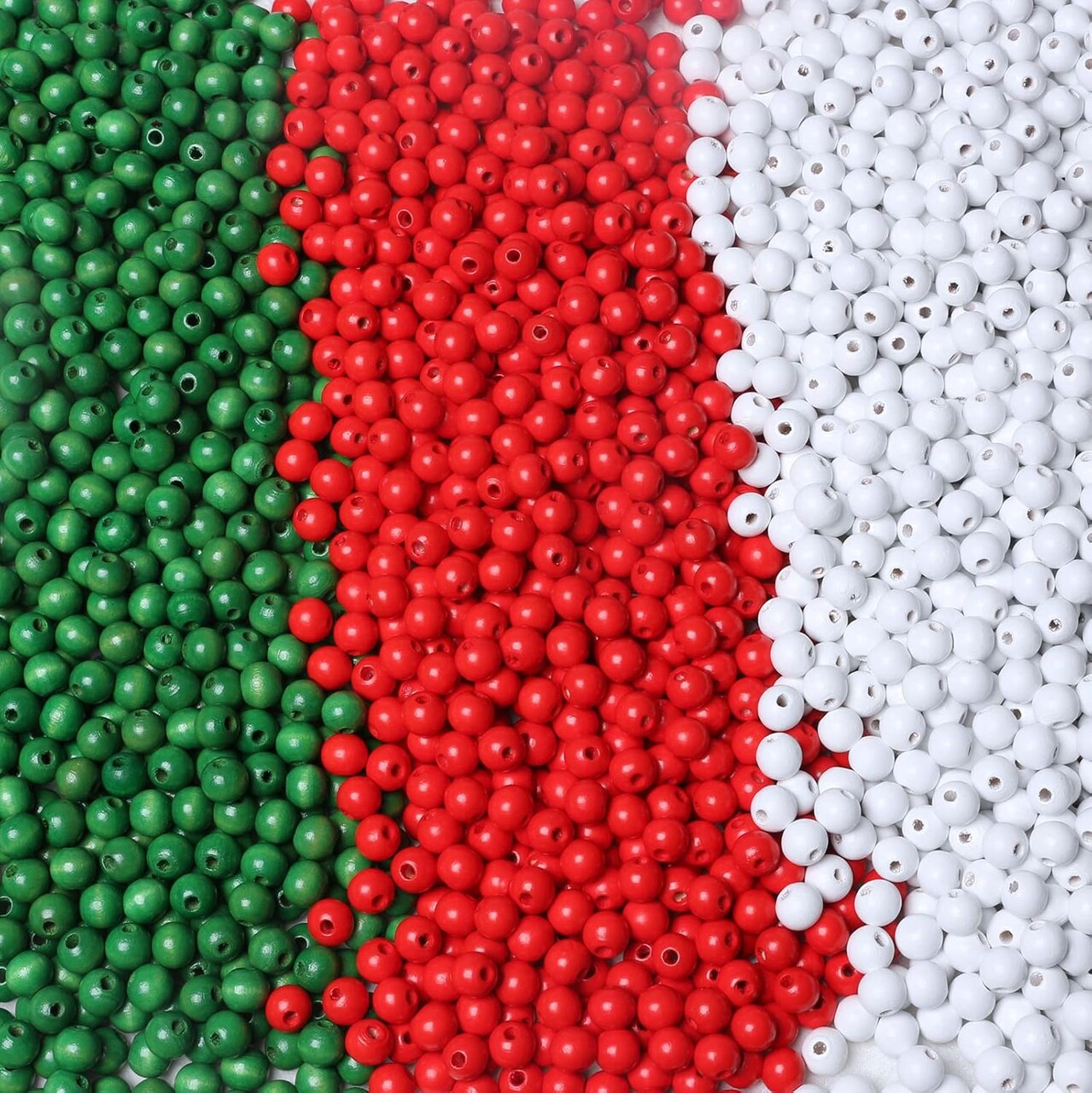 450-Piece 10mm Wooden Beads – Red, Green & White Painted Beads with 3mm Hole, Perfect for Christmas Crafts, Jewelry Making, and DIY Handmade Projects